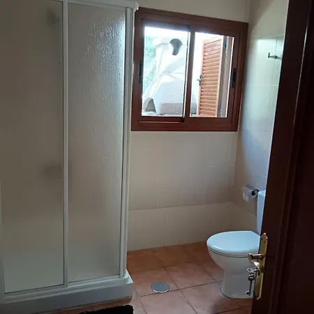 Bonita En Con Piscina Y Wifi Коральео