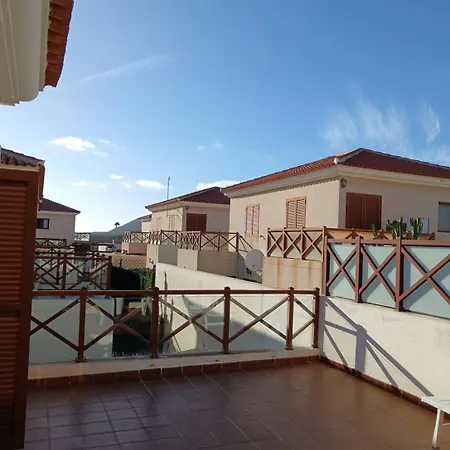 Bonita En Con Piscina Y Wifi *