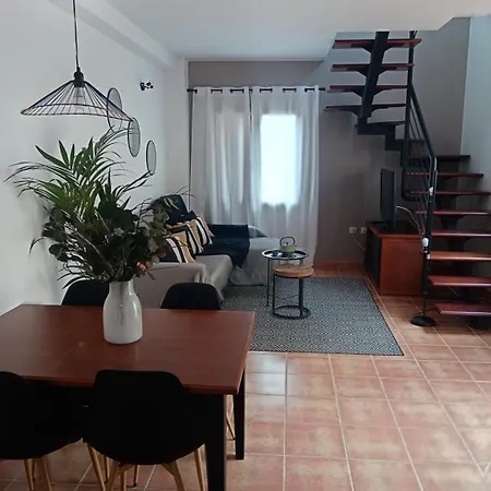 Bonita En Con Piscina Y Wifi Ferienhaus